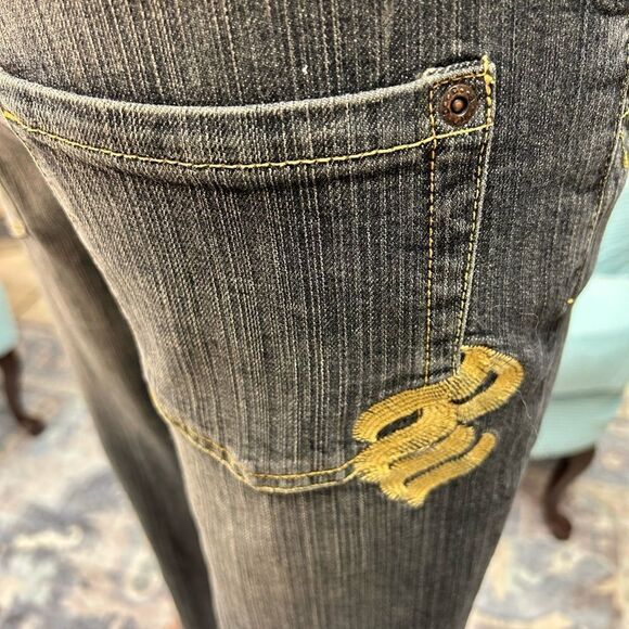 NWT!!! Roca Wear Jeans - Picture 4 of 9